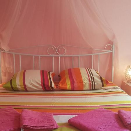 B&B La Vie En Rose Bazylea Zewnętrze zdjęcie